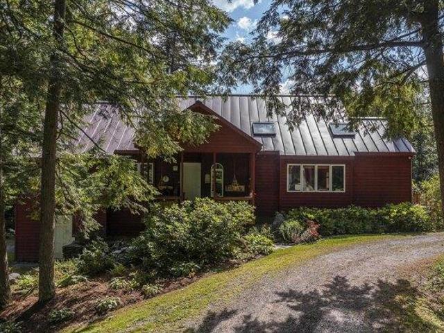 House for sale in Jamaica, Vermont