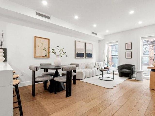 Condo for sale in Hudson, New Jersey