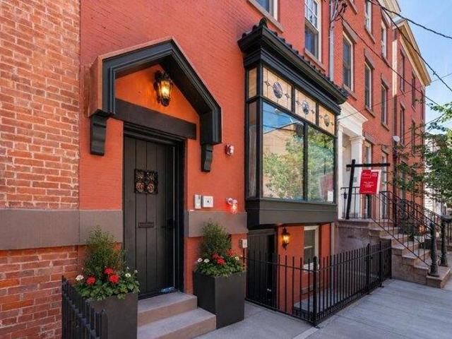 Condo for sale in Communipaw, Jersey City