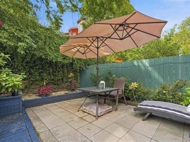 House for sale in Hudson, New Jersey