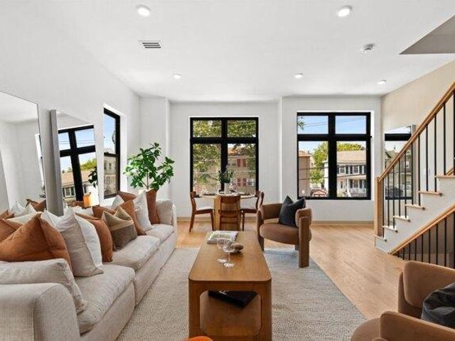 Condo for sale in Jersey City, Hudson County