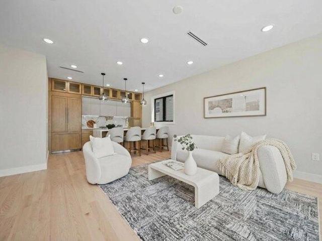 Condo for sale in Hudson, New Jersey