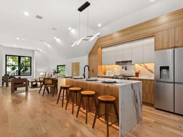 Condo for sale in Hudson, New Jersey