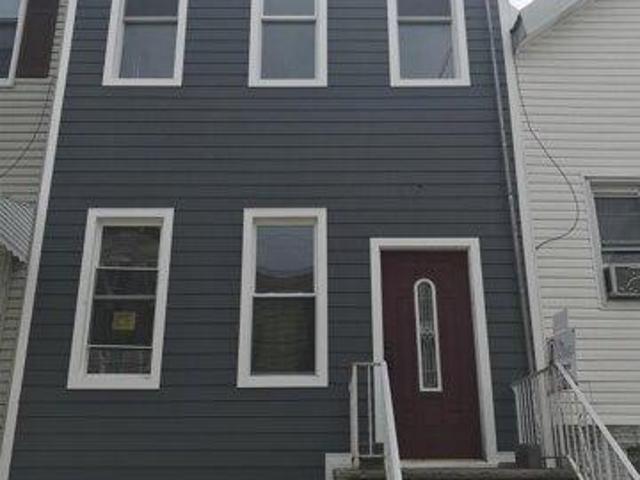 House for sale in Hudson, New Jersey