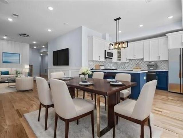 Condo for sale in Hudson, New Jersey
