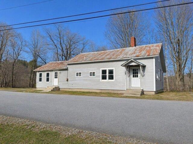 House for sale in Johnson Village, Johnson