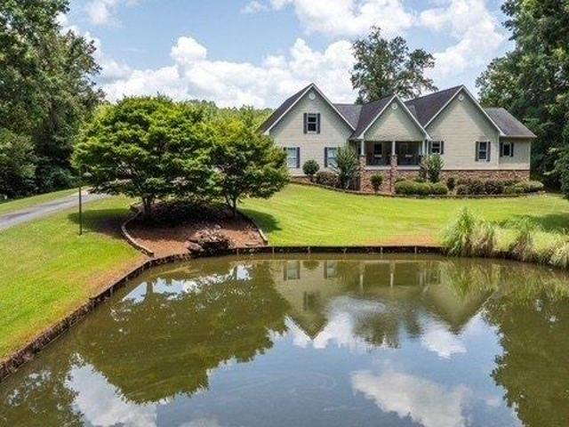 House for sale in Juliette, Georgia