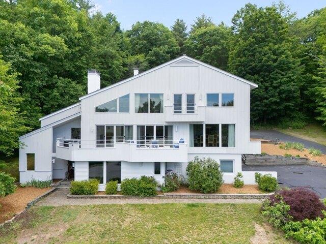 House for sale in New Hampshire