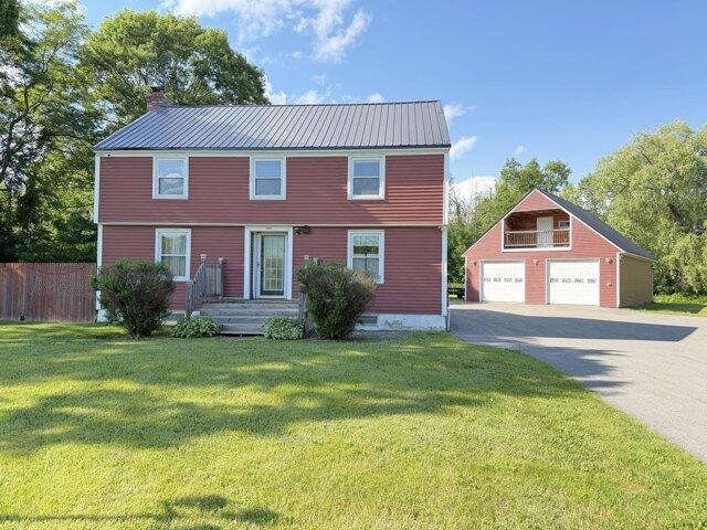 House for sale in Kenduskeag, Maine