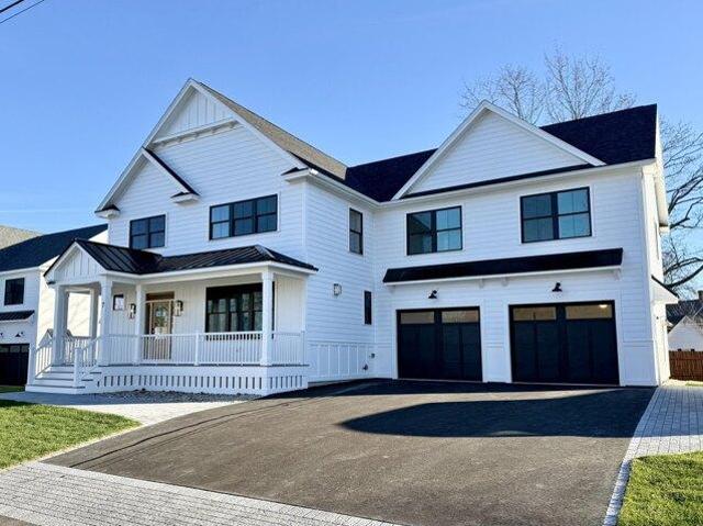 House for sale in Coopers Corner, Kennebunk