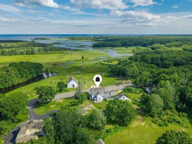 House for sale in Kennebunkport, Maine