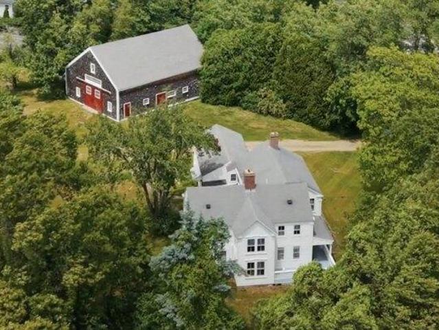 House for sale in Kennebunkport, Maine