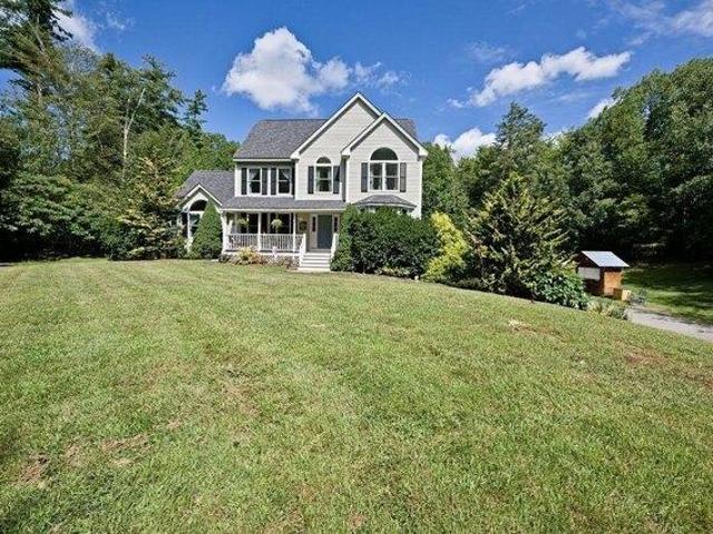 House for sale in New Hampshire