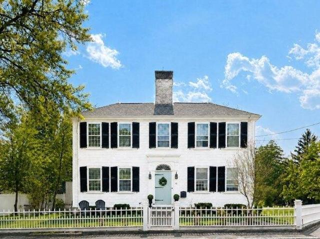 House for sale in Kingston, Plymouth County