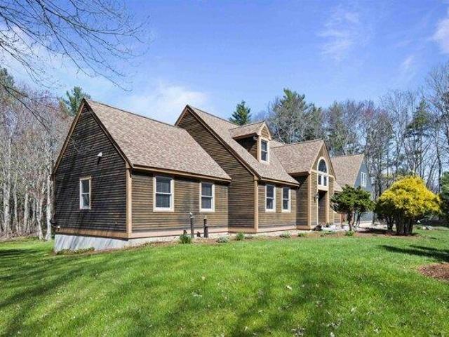 House for sale in New Hampshire