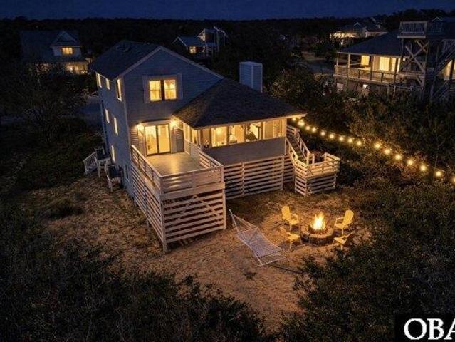 House for sale in Kitty Hawk, North Carolina