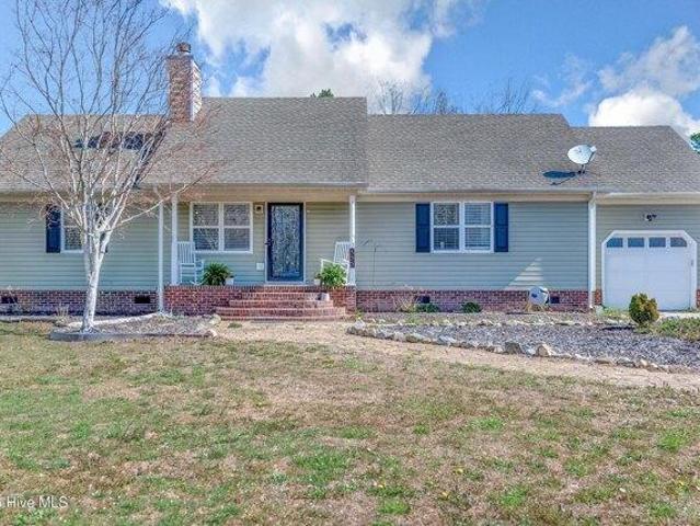 House for sale in Knotts Island