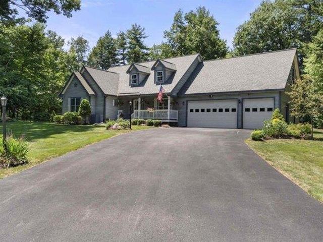 House for sale in New Hampshire