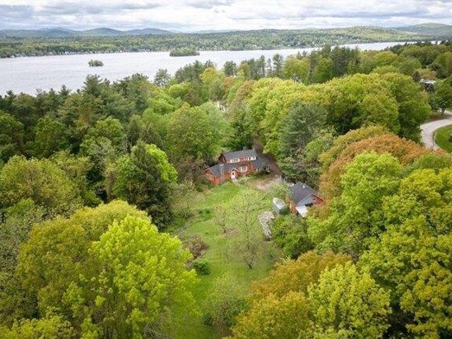House for sale in New Hampshire
