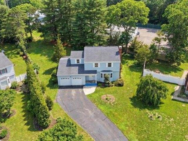 House for sale in Centereach, New York