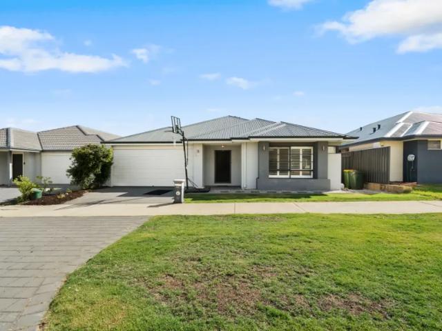 House for sale in Parklands, Western Australia