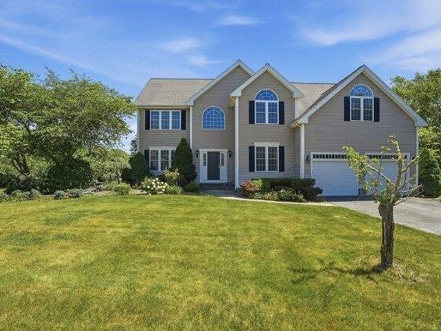 House for sale in Lakeville, Massachusetts