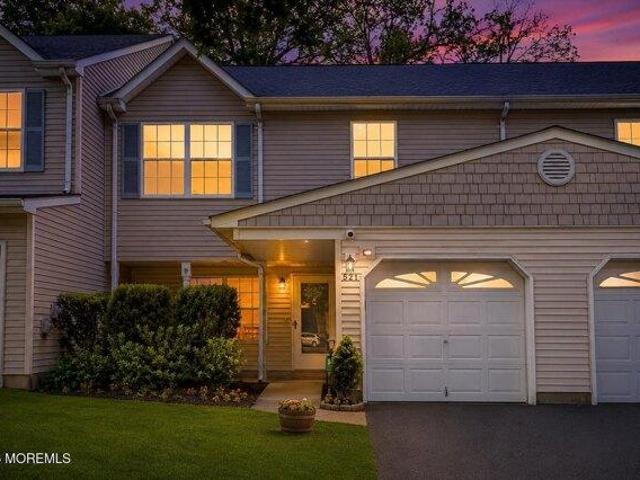 House for sale in Lakewood, New Jersey