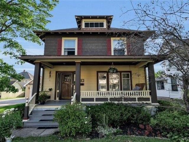 House for sale in Bowmansville, New York