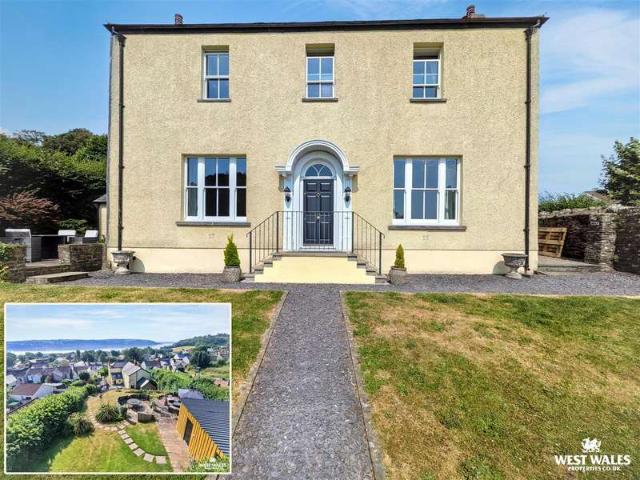 Land for sale in Llansteffan