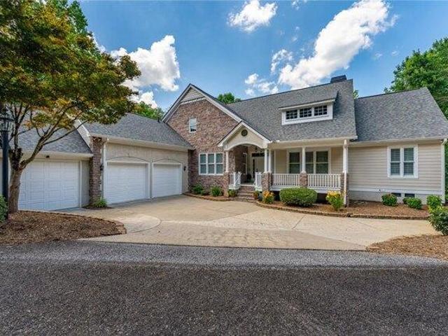 House for sale in Landrum, South Carolina