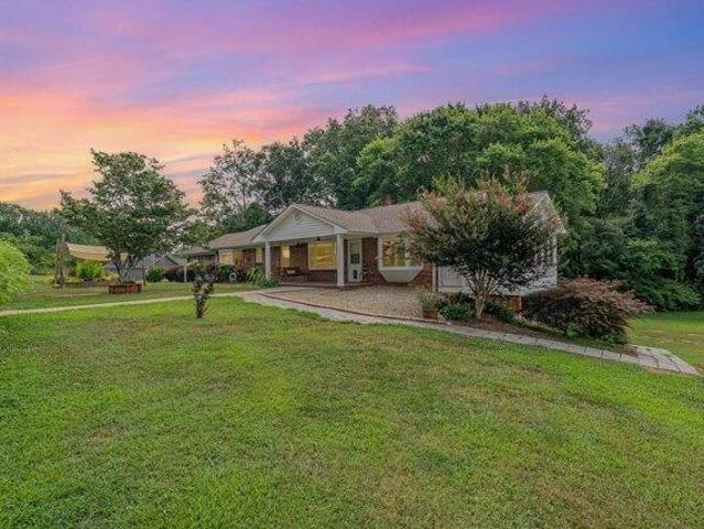 House for sale in Landrum, South Carolina