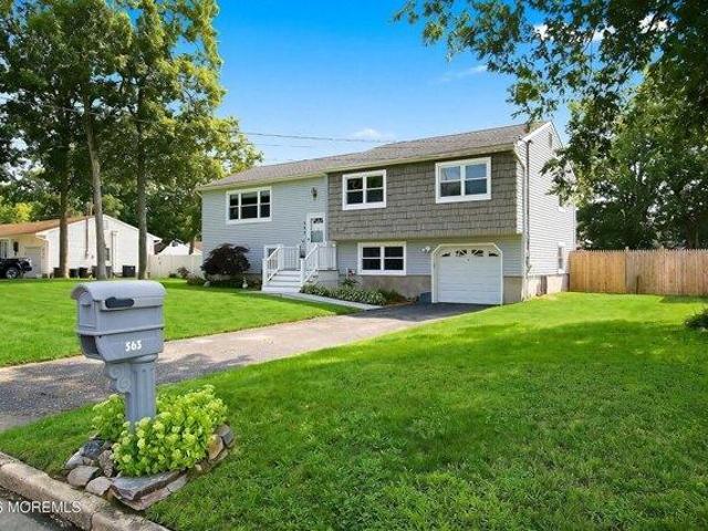 House for sale in Lanoka Harbor, New Jersey