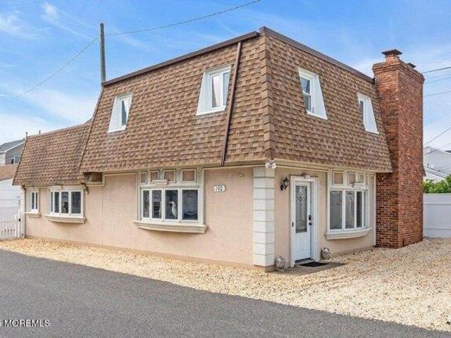 House for sale in Lavallette