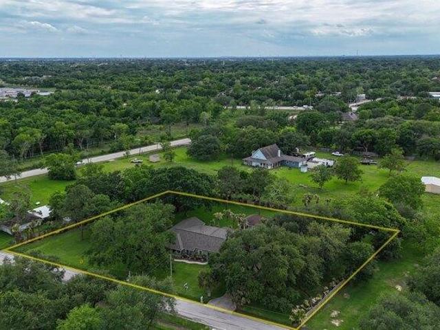 House for sale in League City, Texas