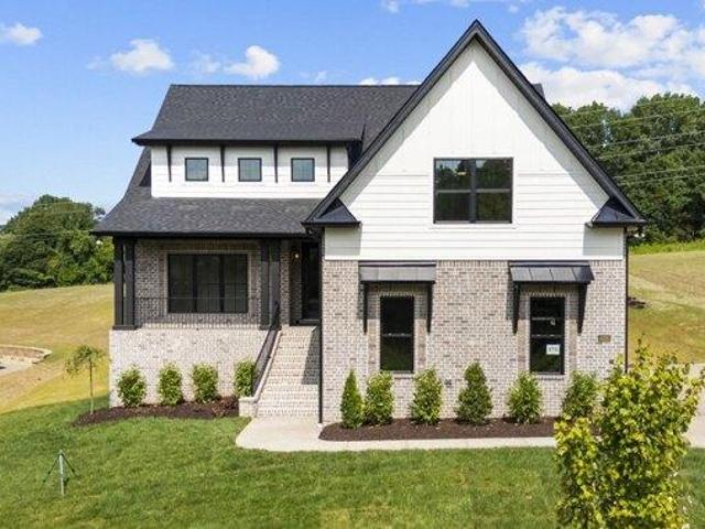 House for sale in Lebanon, Tennessee