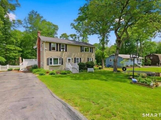 House for sale in Ledyard, Connecticut