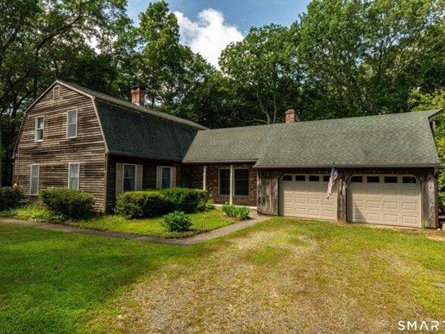 House for sale in Ledyard, Southeastern Connecticut Planning Region