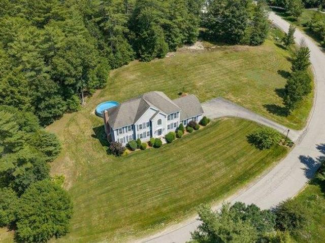 House for sale in New Hampshire