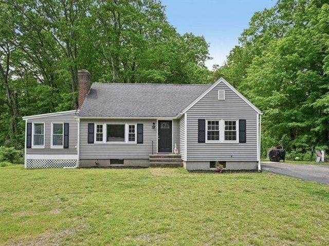 House for sale in Leicester, Massachusetts