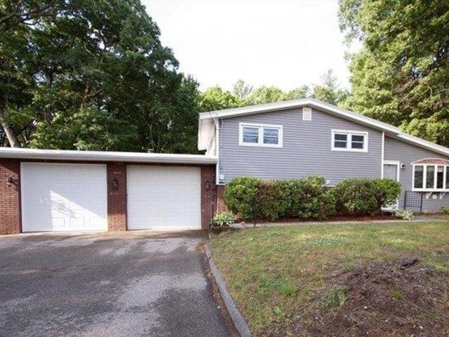 House for sale in Leicester, Massachusetts