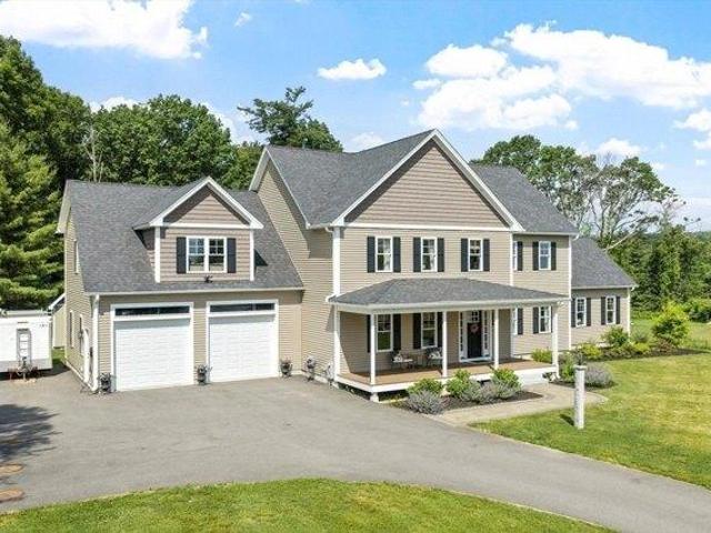 House for sale in Leominster, Massachusetts