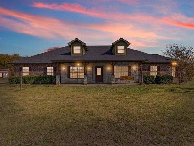 House for sale in Fannin, Texas