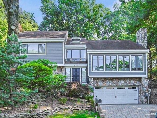 House for sale in Leonia, Bergen County