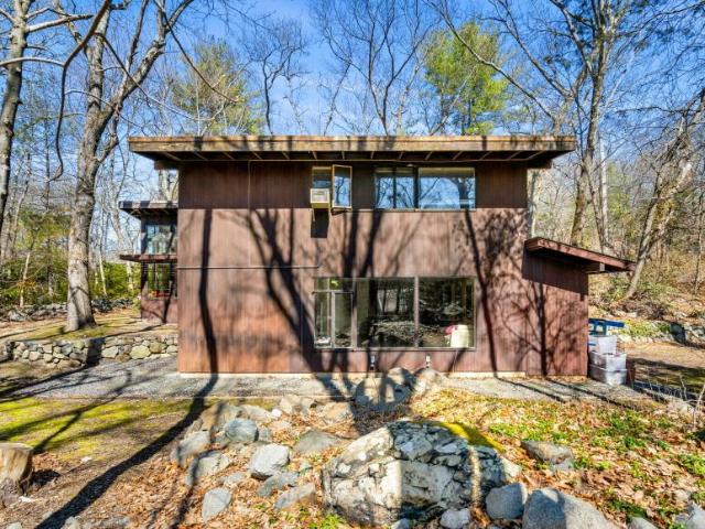 Condo for rent in Lexington, Massachusetts