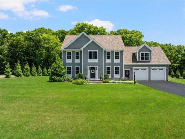 House for sale in Smithfield, Rhode Island