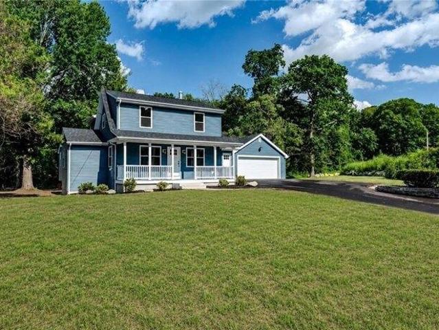 House for sale in Lincoln, Providence County
