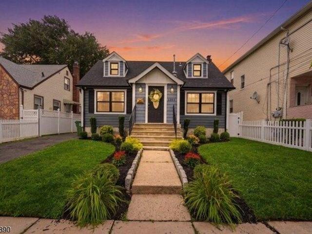House for sale in Linden, New Jersey