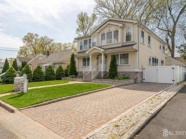 House for sale in Linden, New Jersey
