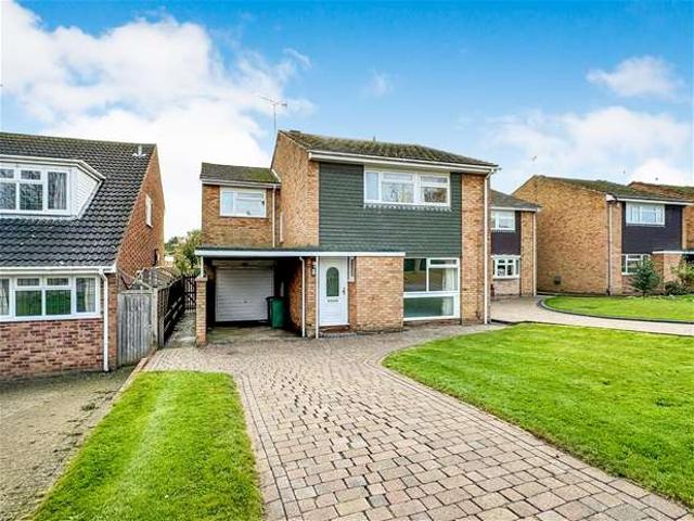 Farm for rent in Wood End, Five Acres