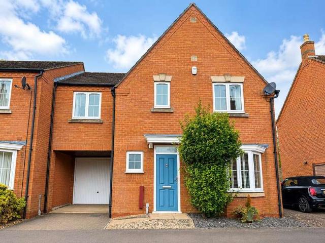 Farm for sale in Desborough, North Northamptonshire
